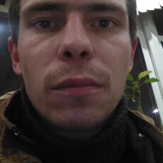 Антон, 32