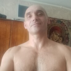Ринат, 48