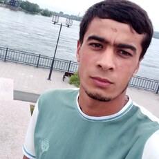 Ян, 28