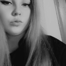 Мила, 22