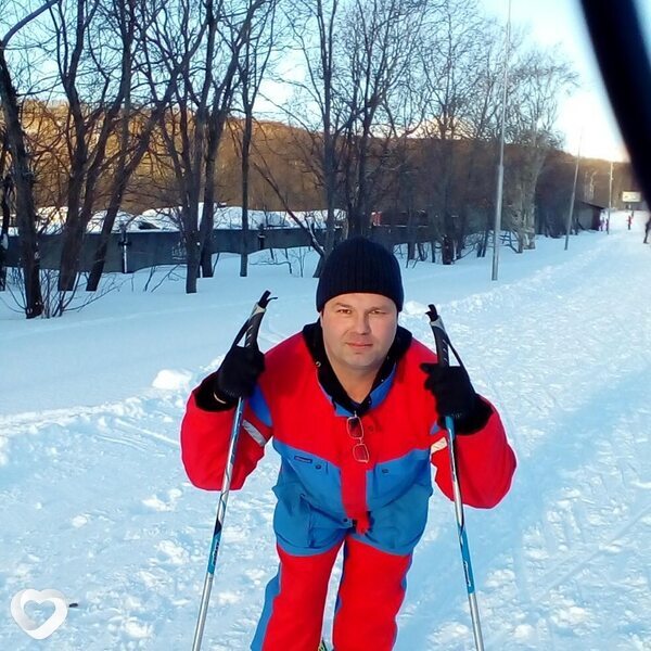Артём