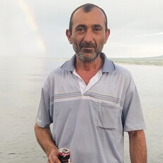 Гоша, 48
