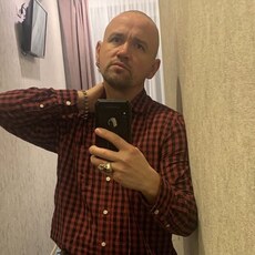 Вадим, 40