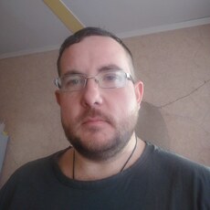 Назар, 37