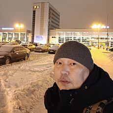 Антон, 36