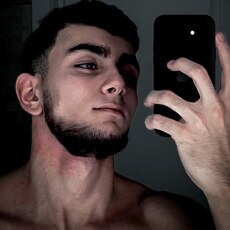 Павел, 21