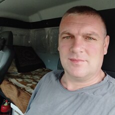 Илья, 45