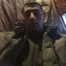 Лёня, 28