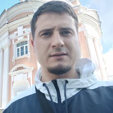 Гена, 29