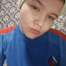 Лариса, 21