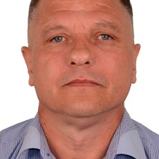 Леонид, 48