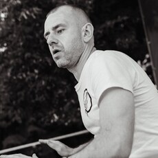 Ваня, 44