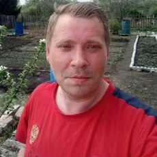 Саша, 42