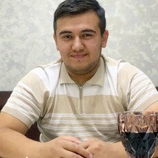 Андрей, 28