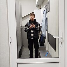Артур, 27