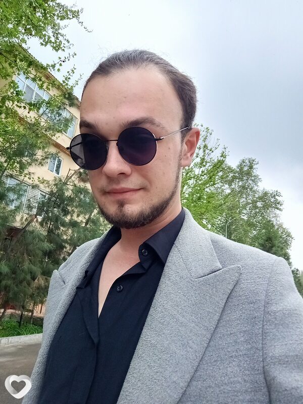 Назар