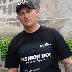 Женя, 40