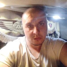 Виктор, 39