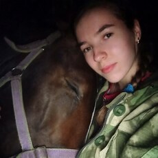 Люба, 19