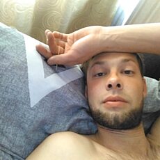 Кирилл, 32