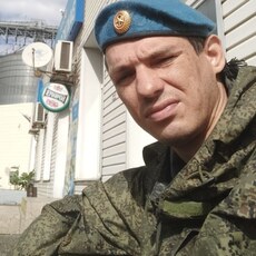 Радомир, 40