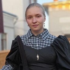 Валентина, 19