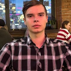 Валентин, 21
