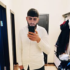 Владимир, 27