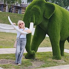 Есения, 60