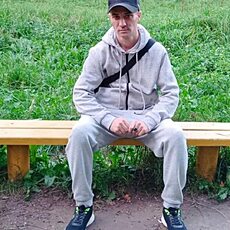 Лёша, 42