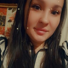 Лариса, 25
