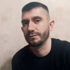 Слава, 34
