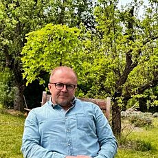 Вася, 44