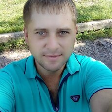 Миша, 34