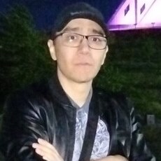 Виталя, 38