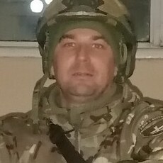 Тёма, 36