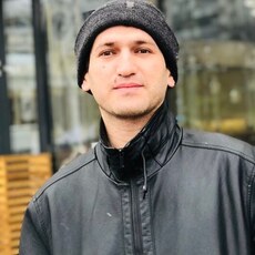 Боря, 32