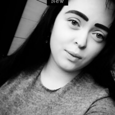 Зоя, 26