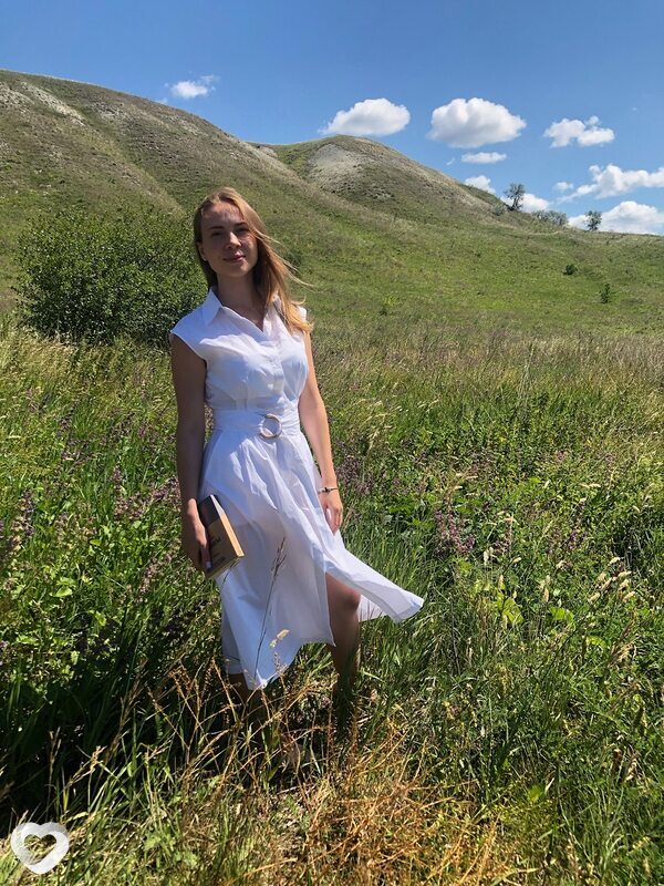 Полина