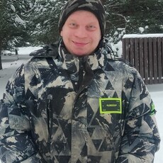 Максим, 26