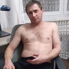 Назар, 37