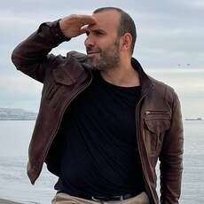Максим, 43
