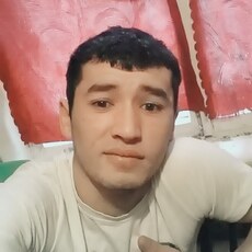 Гриша, 31