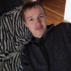 Георгий, 28