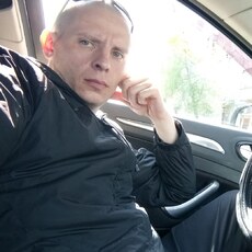 Денис, 40