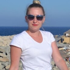 Фаина, 39