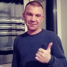 Максим, 35