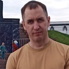 Валентин, 40