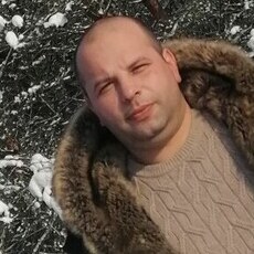 Владимир, 39