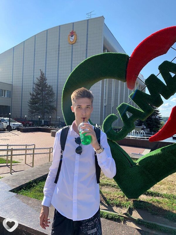 Геннадий